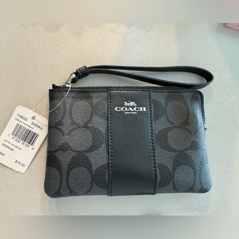 New coach wristlet